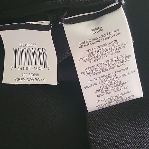 NWT BCBG Gray Black Stripe S Bandage Sexy Pencil Fitted BodyCon Knee Skirt Work - Picture 6 of 6